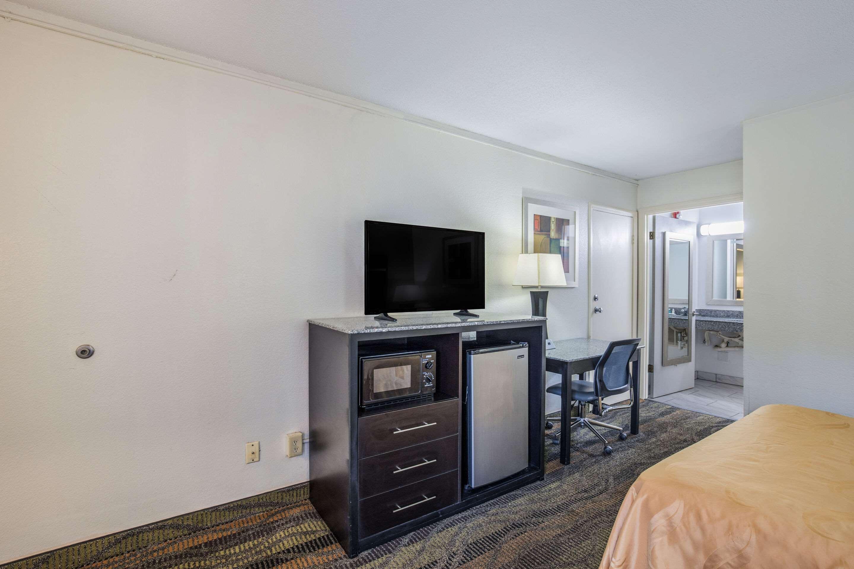 Quality Inn & Suites Conference Center Thomasville Exteriör bild