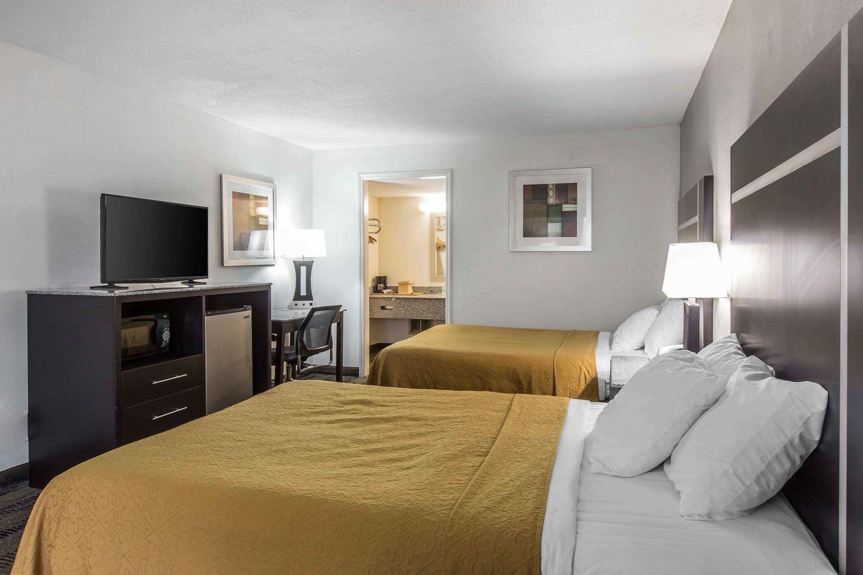Quality Inn & Suites Conference Center Thomasville Exteriör bild