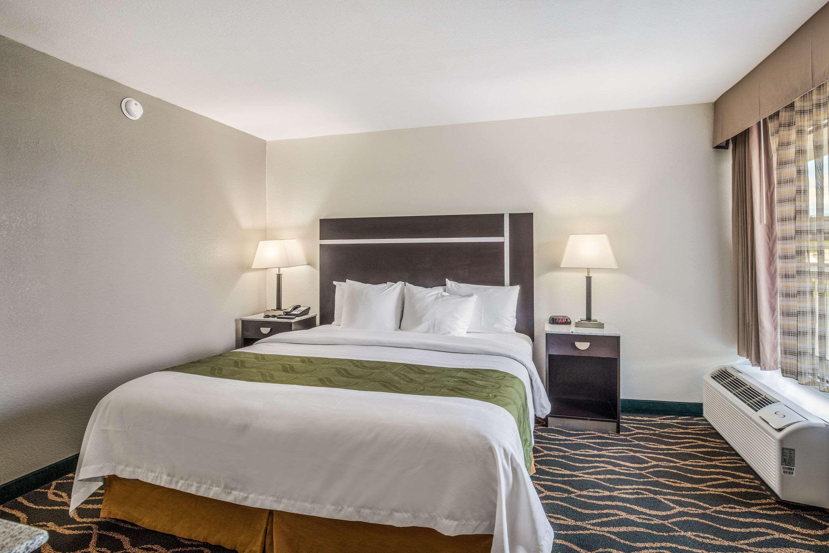Quality Inn & Suites Conference Center Thomasville Exteriör bild